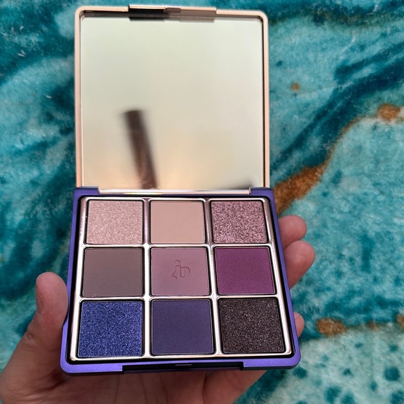Imayla 9-pan eyeshadow palette - Picture 3 of 5